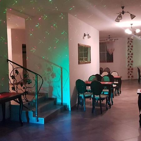 Potok 5 Hotel Zloczew Eksteriør billede