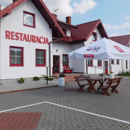 Potok 5 Hotel Zloczew Eksteriør billede
